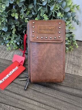 NWT Montana West Crossbody Wallet Purse Brown Studded Bag